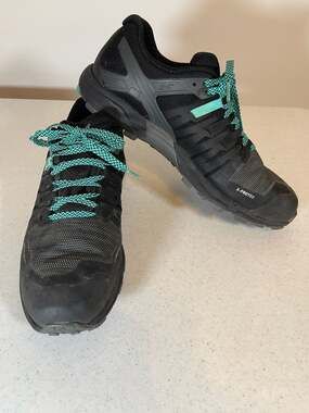 Inov-8 Roclite 315 GTX Women's Black and Teal Trail Running Shoes Size 10